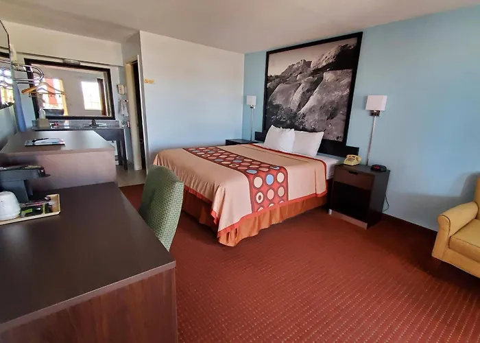 Motel: Super 8 By Wyndham Van Horn